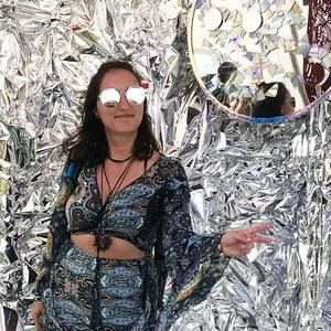 Meet your Posher, Molly